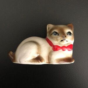 Vintage Siamese Kitten Ceramic Porcelain Figurine
